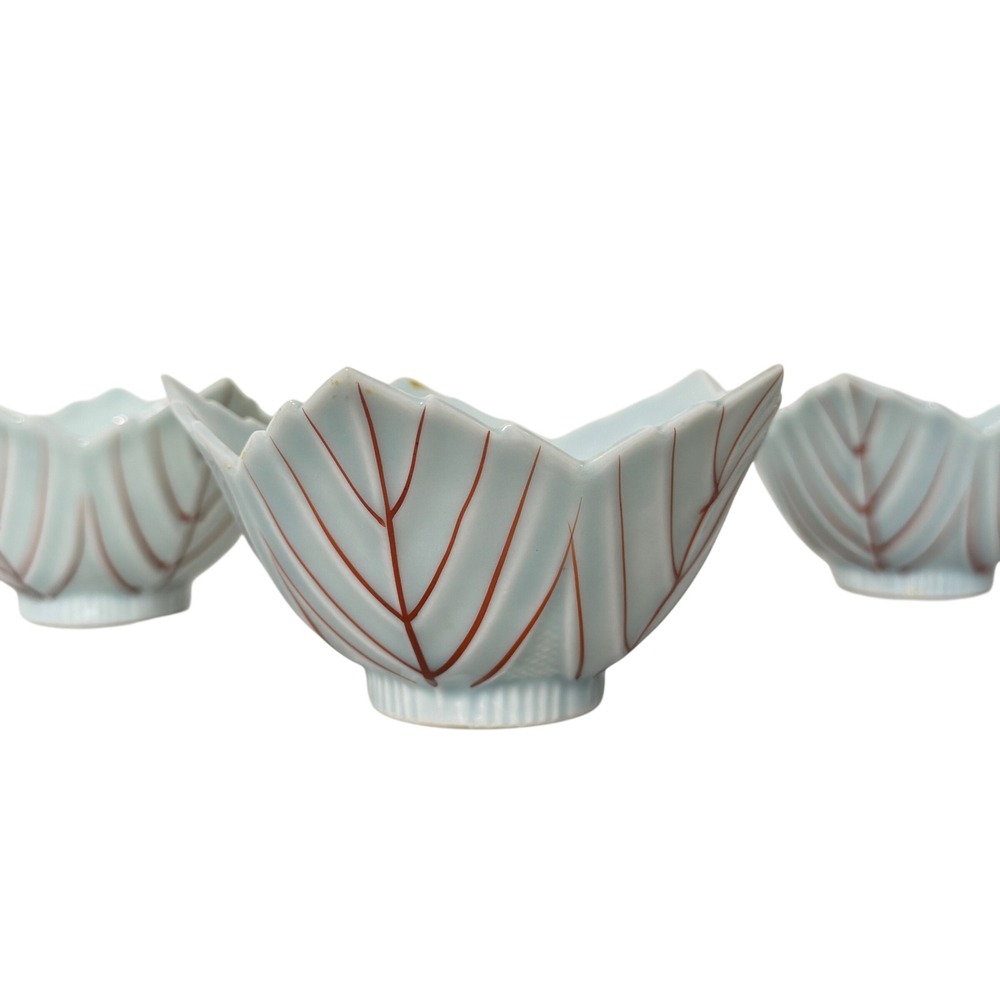 Arita Ware Small Bowl Set Vintage Blue Red Leaf Shape Japanese Porcelain 4.25in